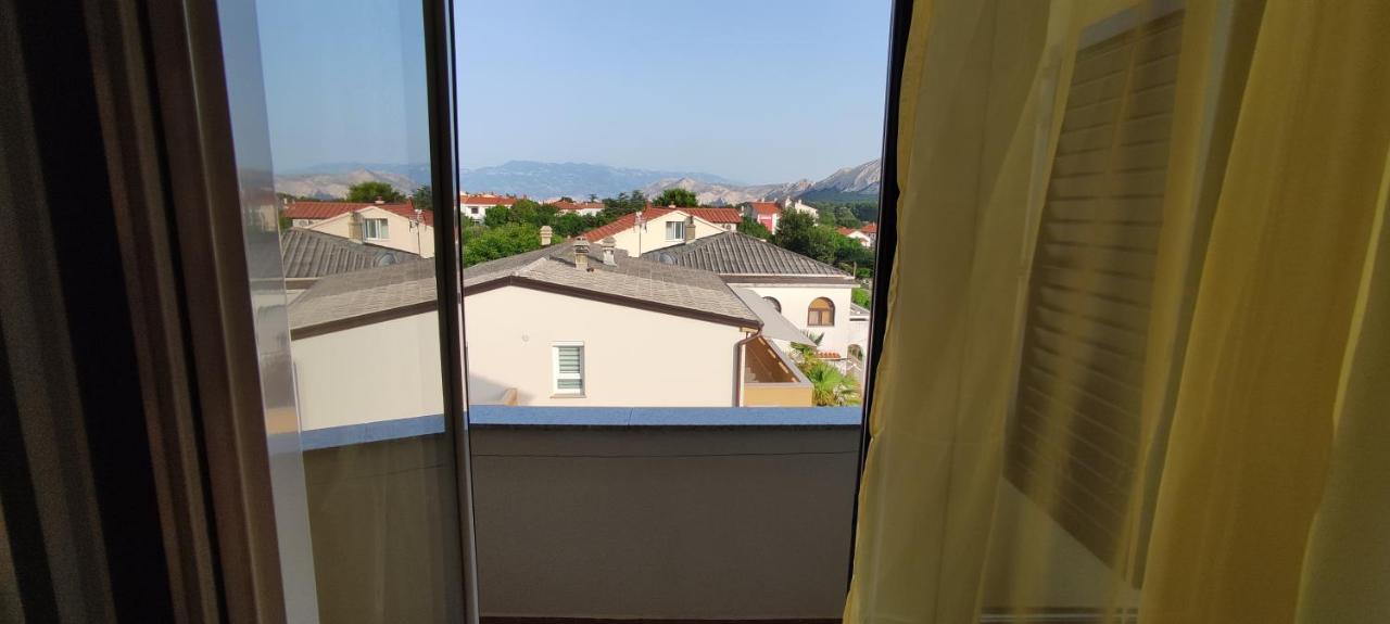 Jurandvor 7A Lovric Apartman Baška Kültér fotó