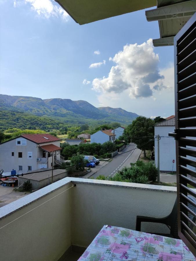 Jurandvor 7A Lovric Apartman Baška Kültér fotó