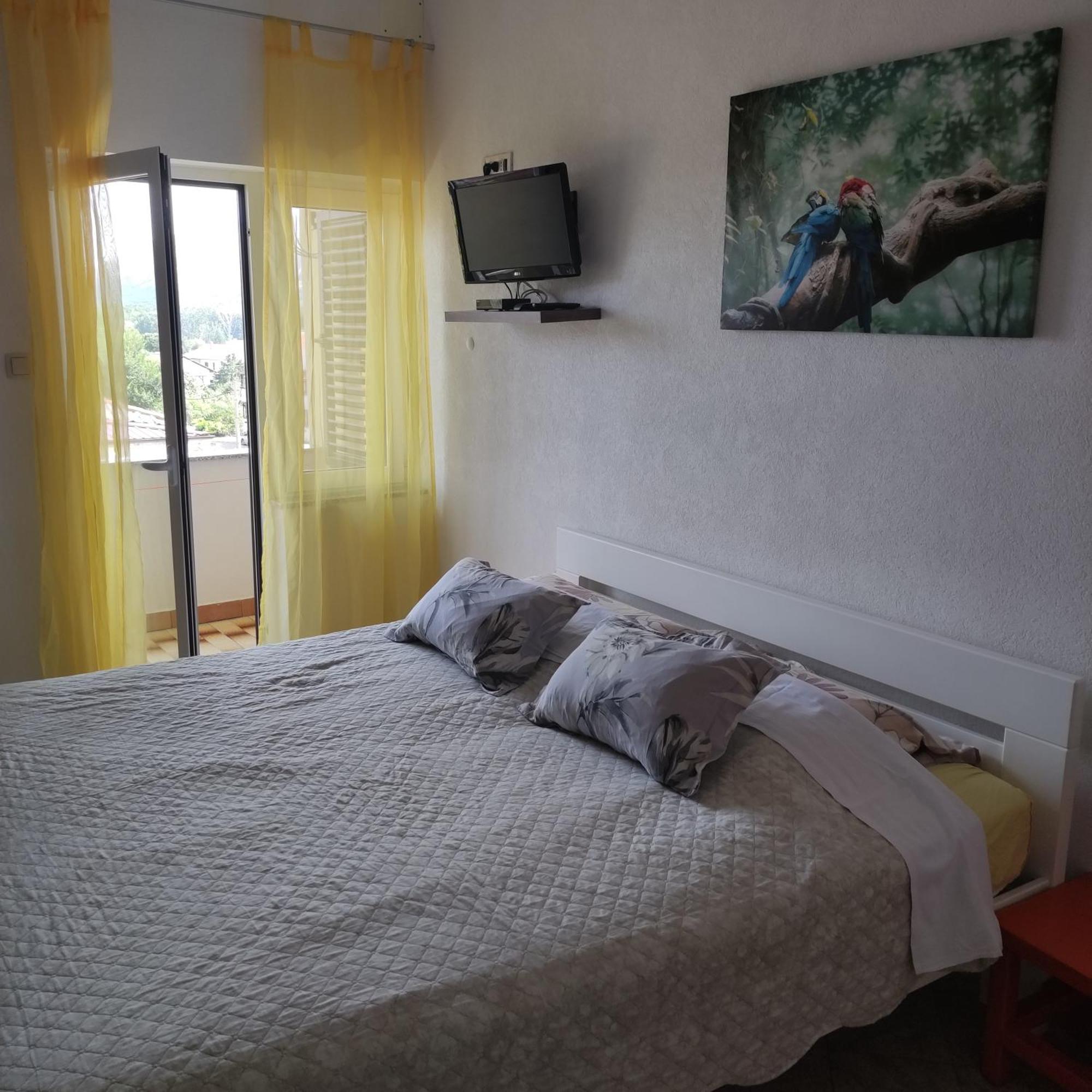 Jurandvor 7A Lovric Apartman Baška Kültér fotó